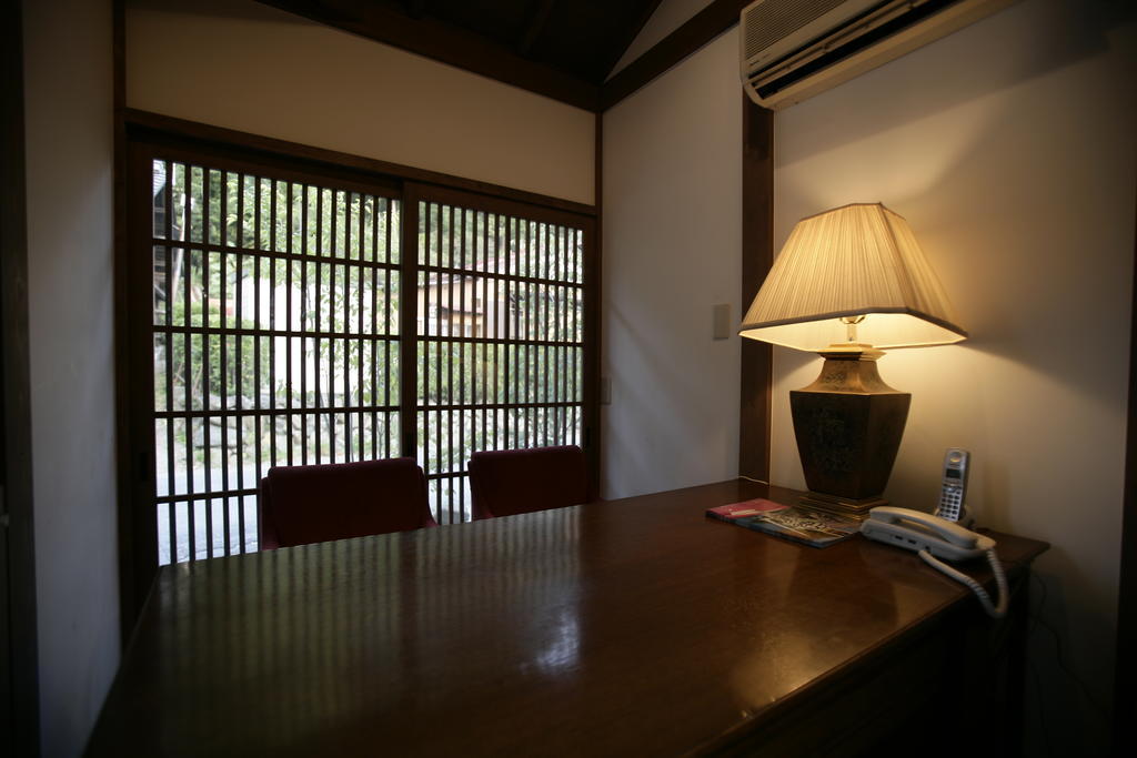 Oyo Hatago Ichiban Hotel Csicsibu Kültér fotó